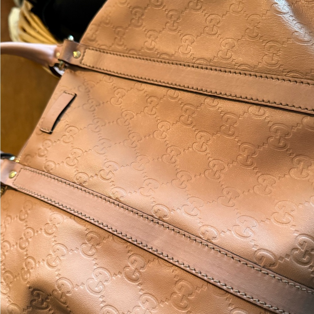 Designer Embossed Leather GUCCI Boston joy bag